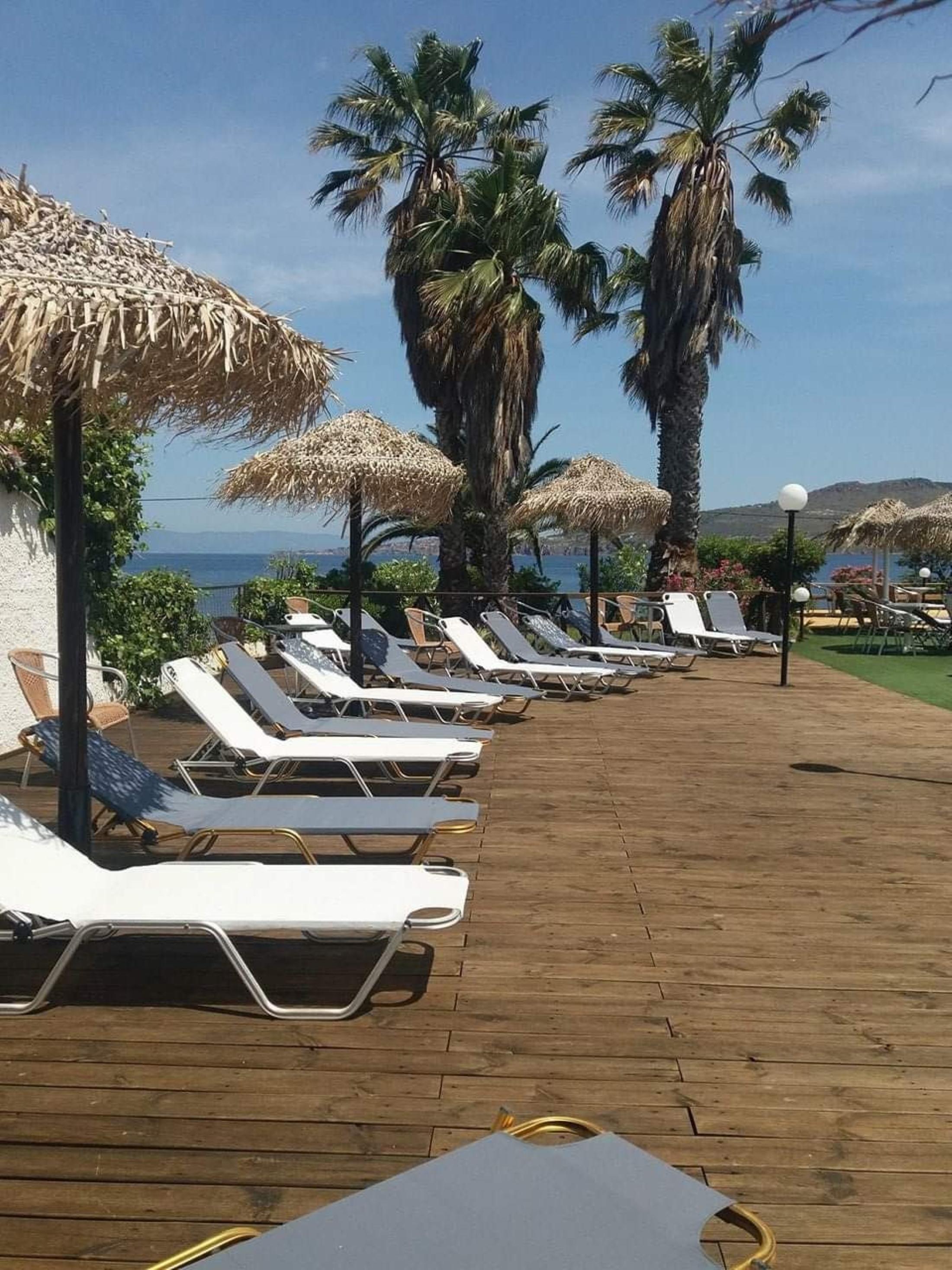 Clara Resort ペトラ エクステリア 写真